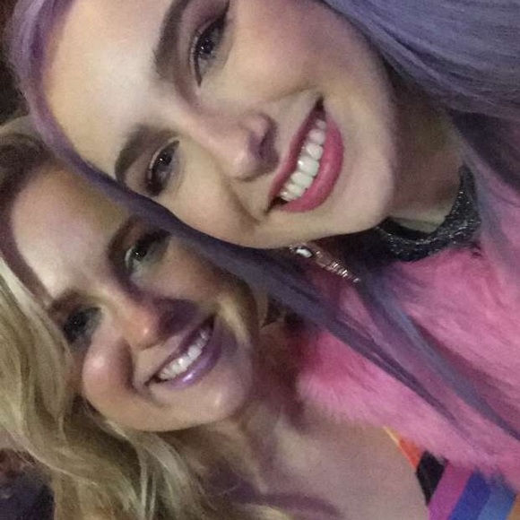 Meet your Posher, Ali - Picture 8 of 8